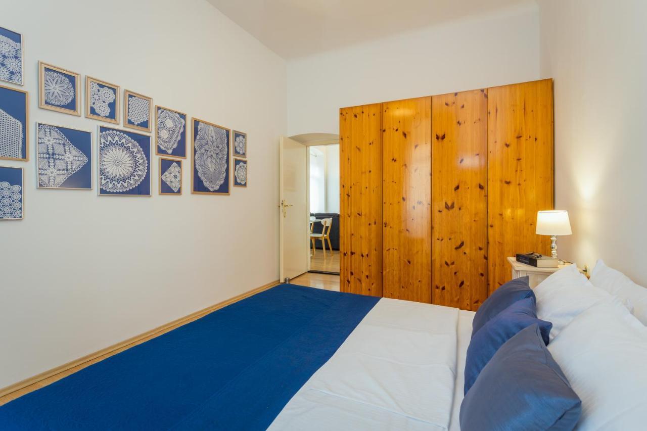 Apartman Lussi Пула Экстерьер фото