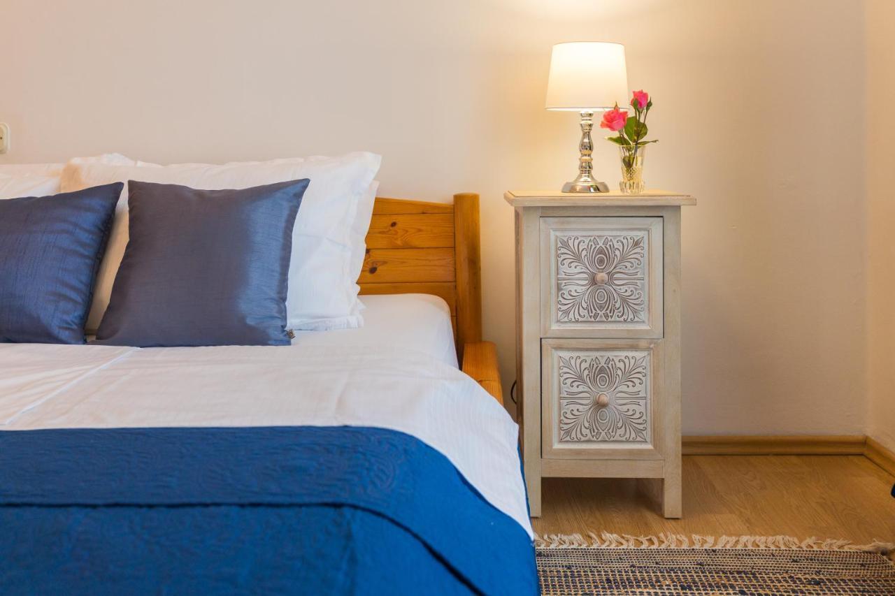 Apartman Lussi Пула Экстерьер фото